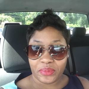 Meet your Posher, Latasha